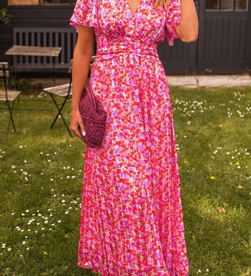 Jagna – Elegancka sukienka maxi z dekoltem w serek